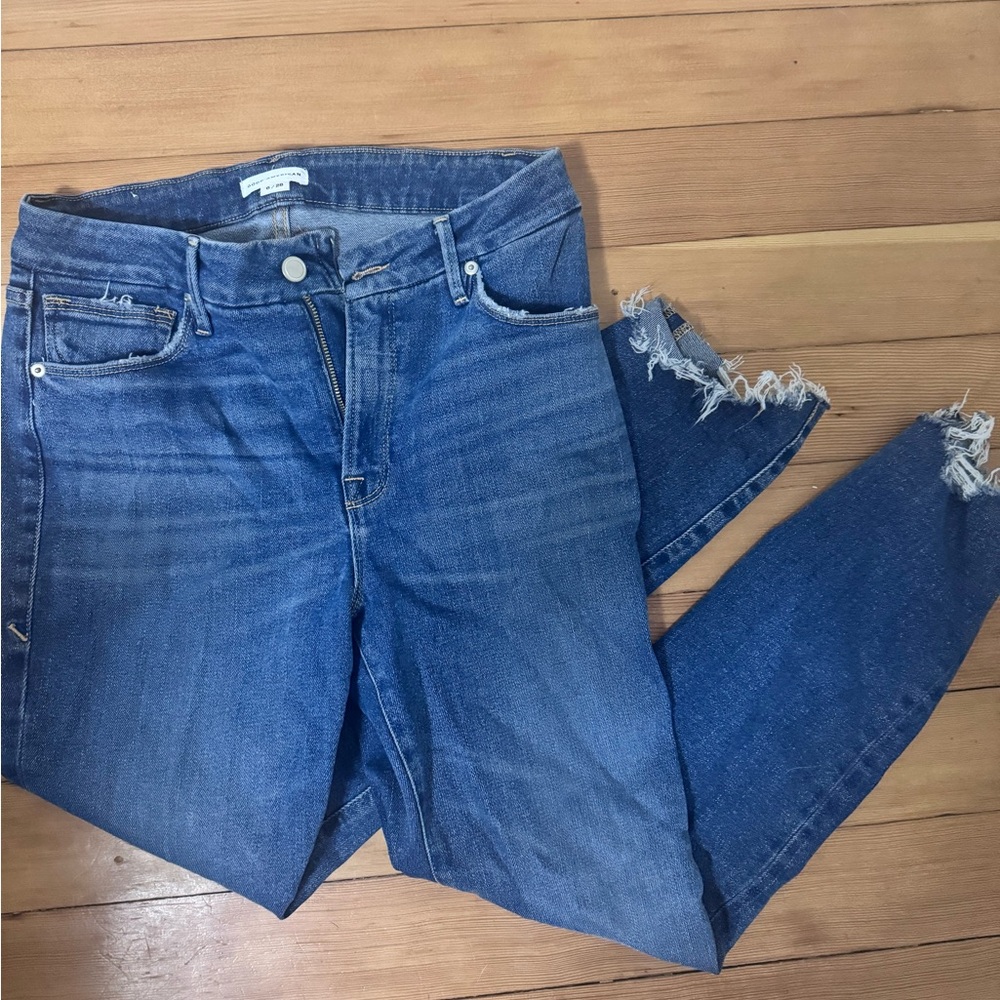 Good American - Blue Jeans 6/28 Distressed bottom